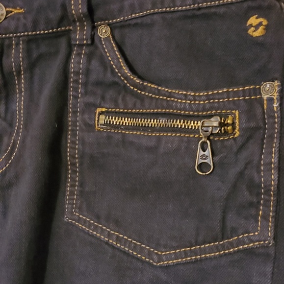 ๐ 3 for $15 Deal! ๐Billabong jean skirt 11 - Picture 5 of 5